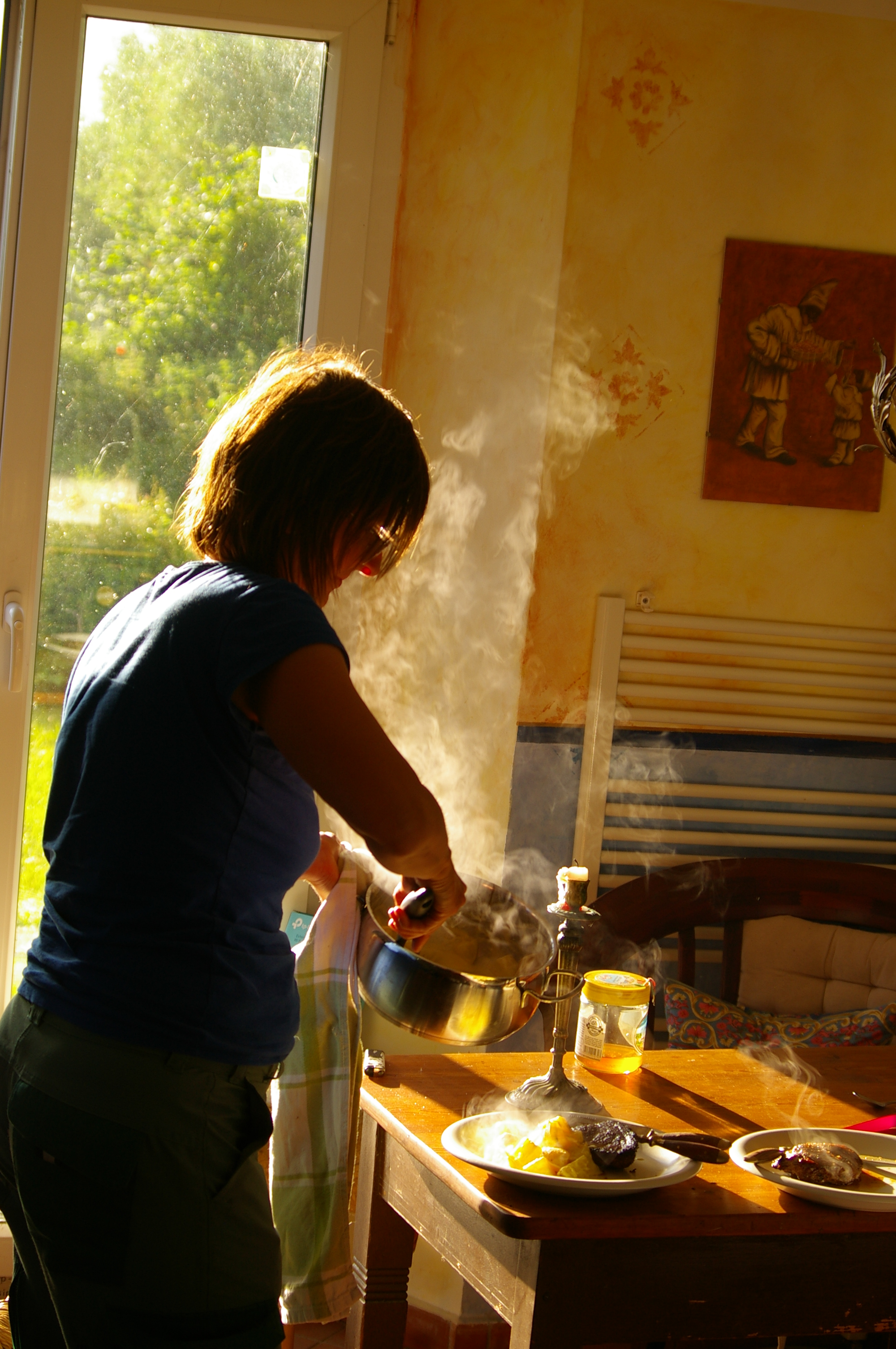 mit Kochmöglichkeiten