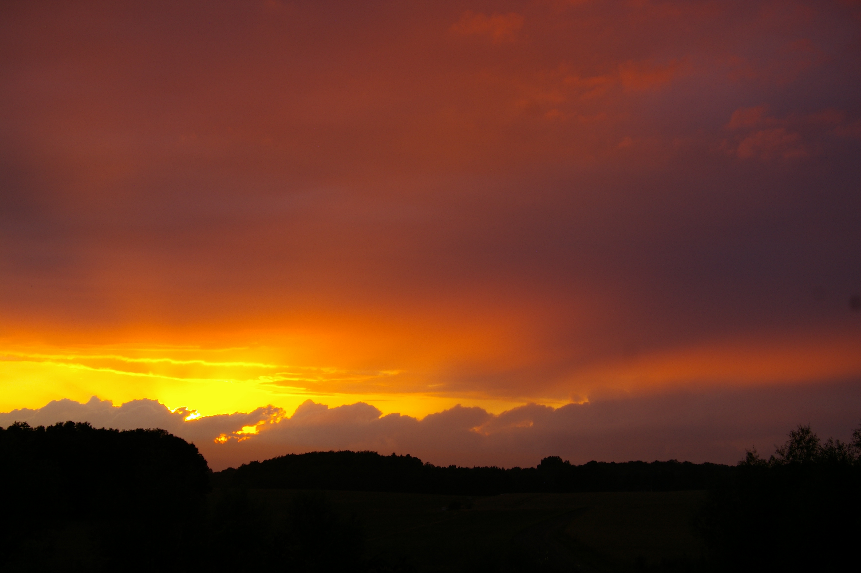 Schöne Sonnenuntergänge sind hier auf die Dauer langweilig!